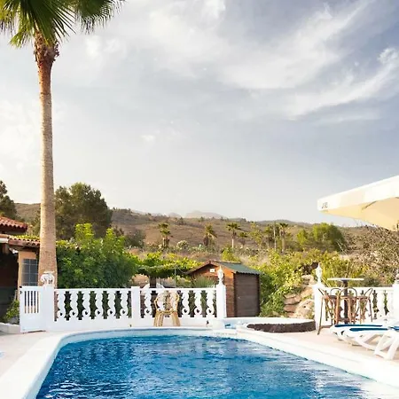 Dom wakacyjny La Del Morro *